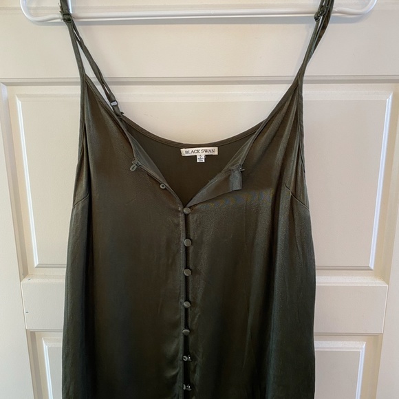Black Swan Button Closure Sleeveless Blouse, S - Picture 4 of 10
